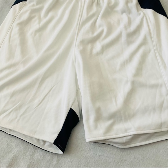 ADIDAS player ID shorts men - Picture 6 of 11